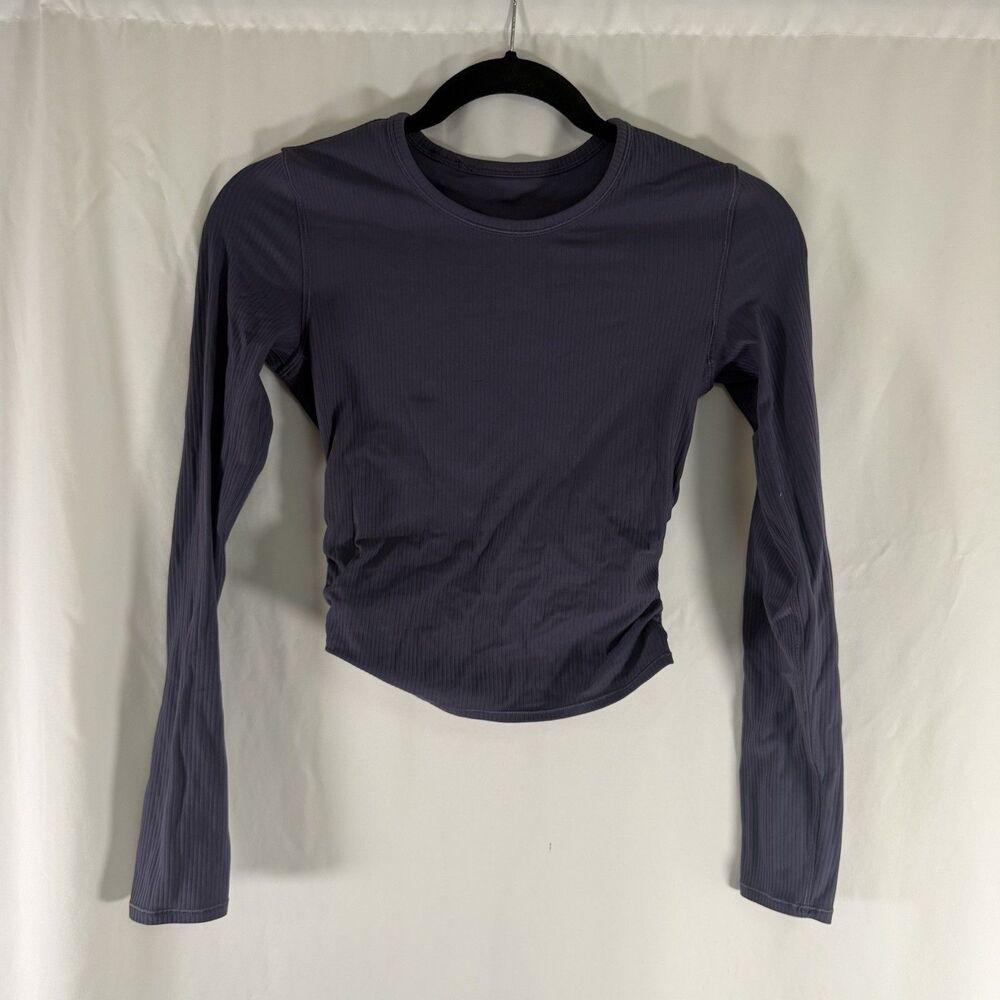 Lululemon Long Sleeve Athletic Top Women's 2 Purple Ribbed Crewneck Twist Back